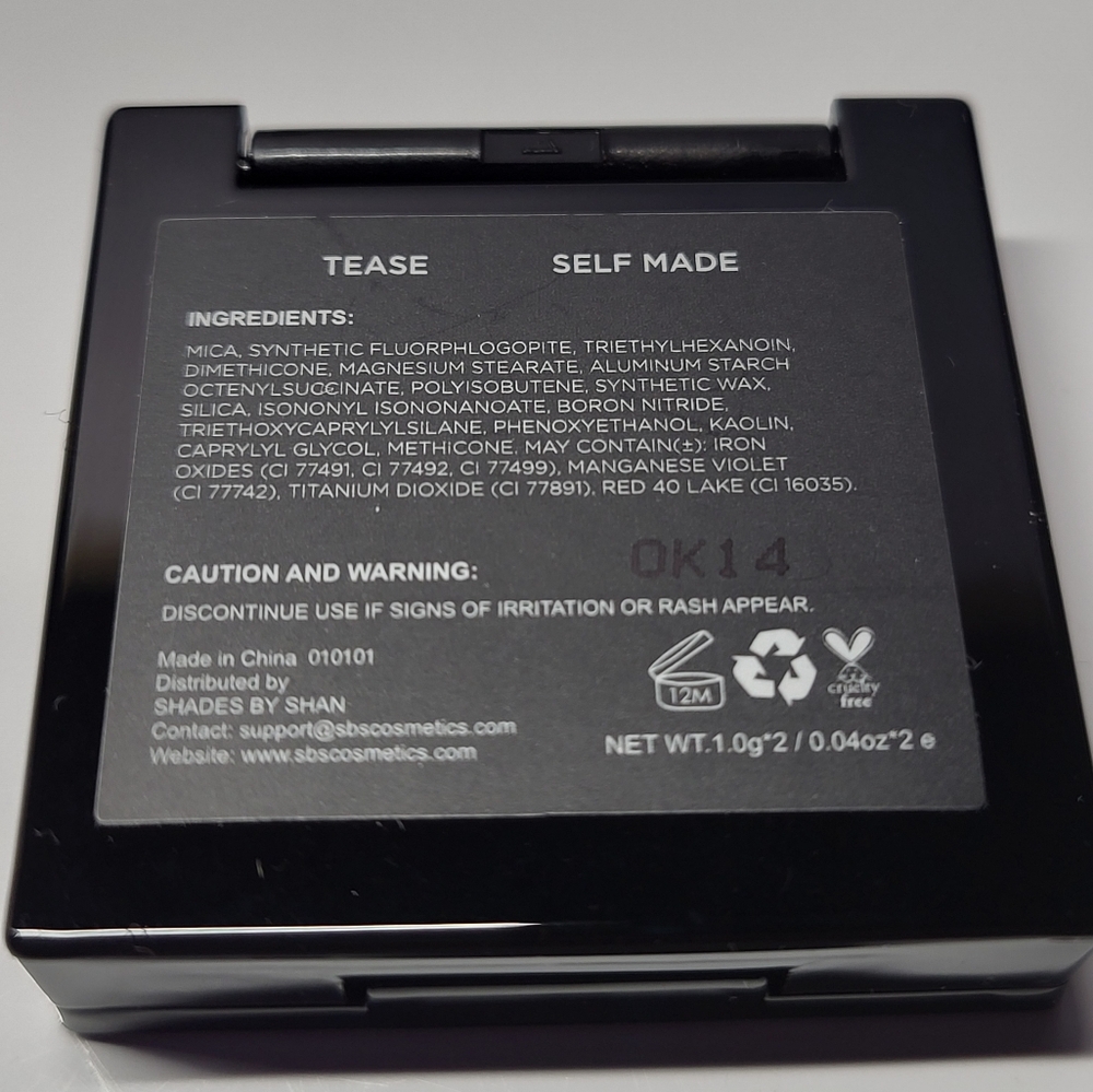 Eye Shadow Bundle - Picture 9 of 11